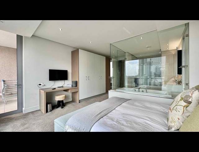 2 BEDROOM APARTMENT FOR SALE IN SANDOWN